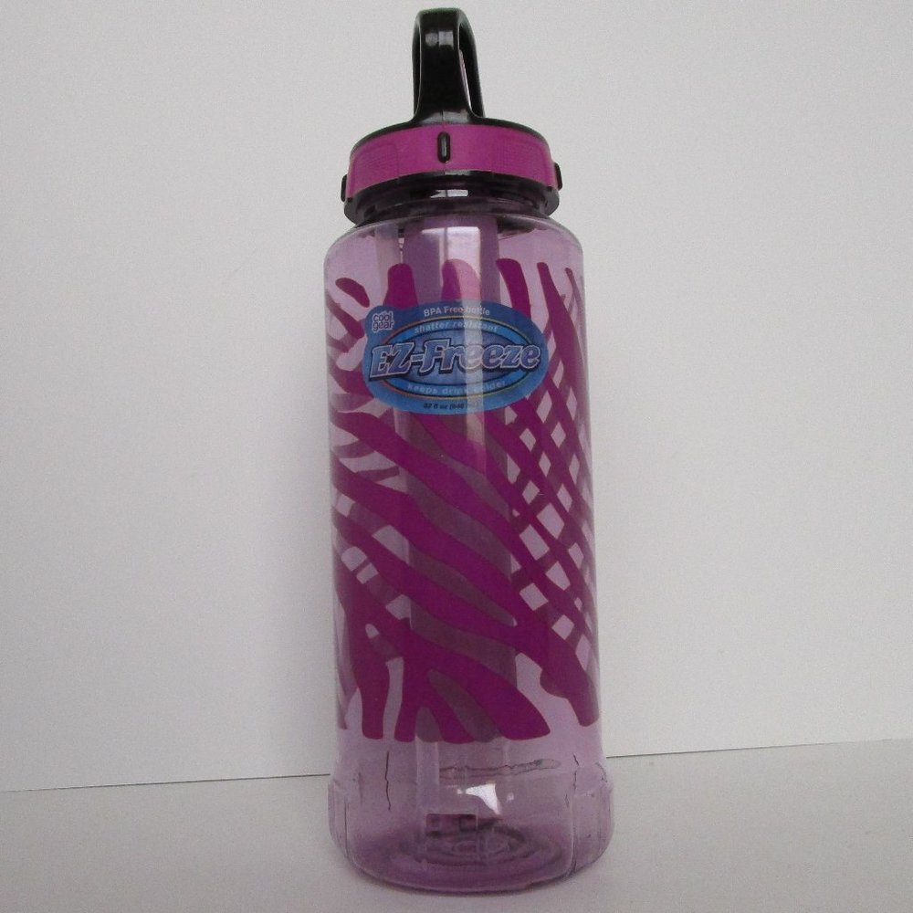 NWT Cool Gear EZ-Freeze water bottle